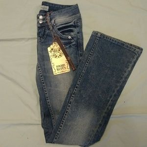 NWT Paris Blues Stonewashed Flare Jeans Size Small